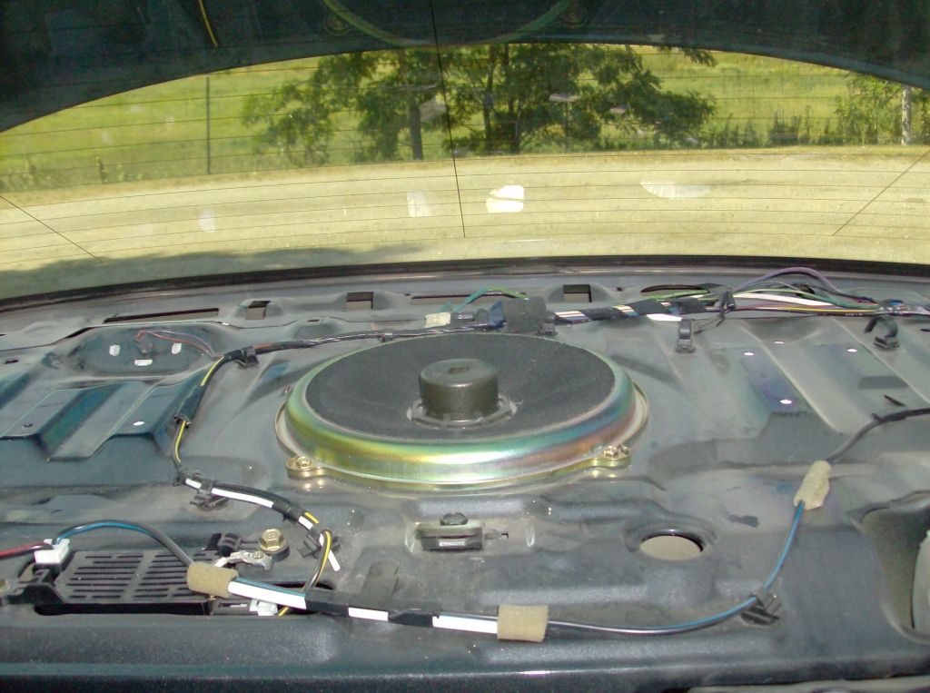 Rear Deck Mounted Sub and Amp! Mazda 6 Forums